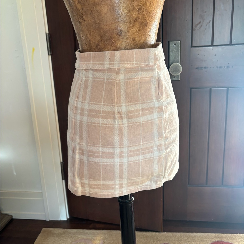 Plaid Cream Skirt